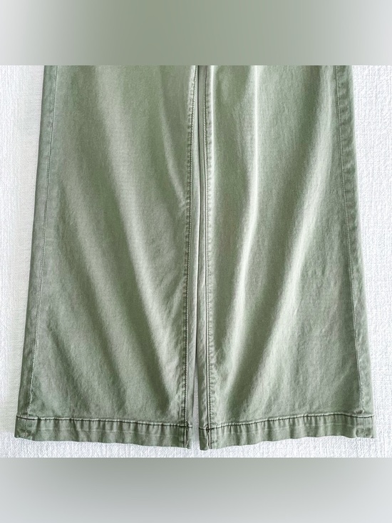 DL1961 sage greenwide leg jeans. - Picture 5 of 10